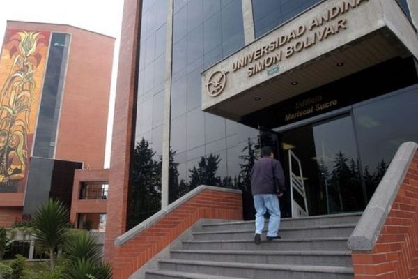 universidad andina simon bolivar bolivia